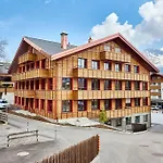 Am Dorfplatz Апарт-отель