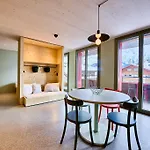 Апарт-отель Am Dorfplatz 4*