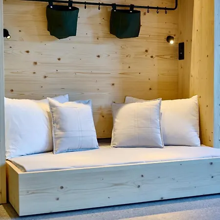 Am Dorfplatz Apart Otel 4*
