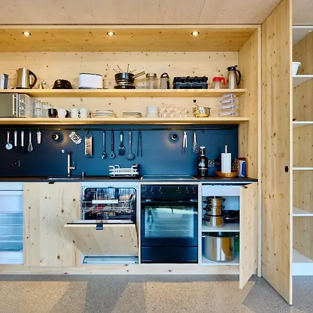 Am Dorfplatz Aparthotel 4*