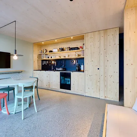 Am Dorfplatz Apart-hotel