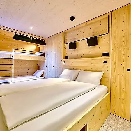 Am Dorfplatz Apart Otel 4*